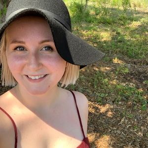 Meet your Posher, Ariel